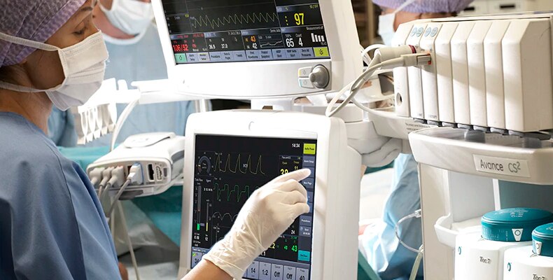 TT0310-Avance-Carestation